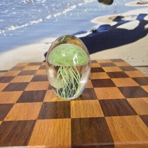 Elegant Green Jellyfish Paperweight Handblown With Bullicante Bubbles And Glows